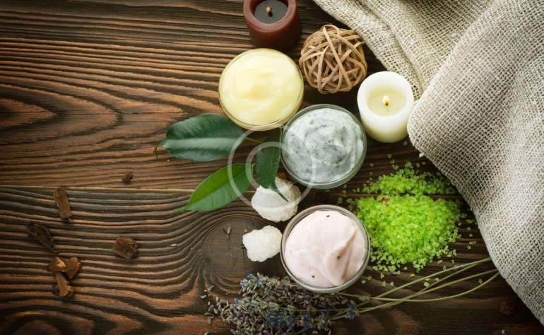 10 Steps to Younger Skin